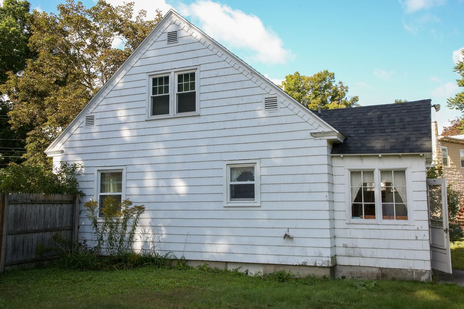 421 Elm St Pittsfield — Photo 27 of 31