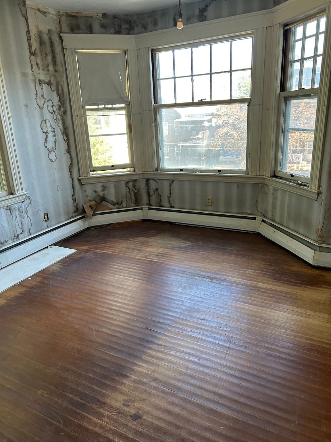 180 Grove St Haverhill — Photo 8 of 27