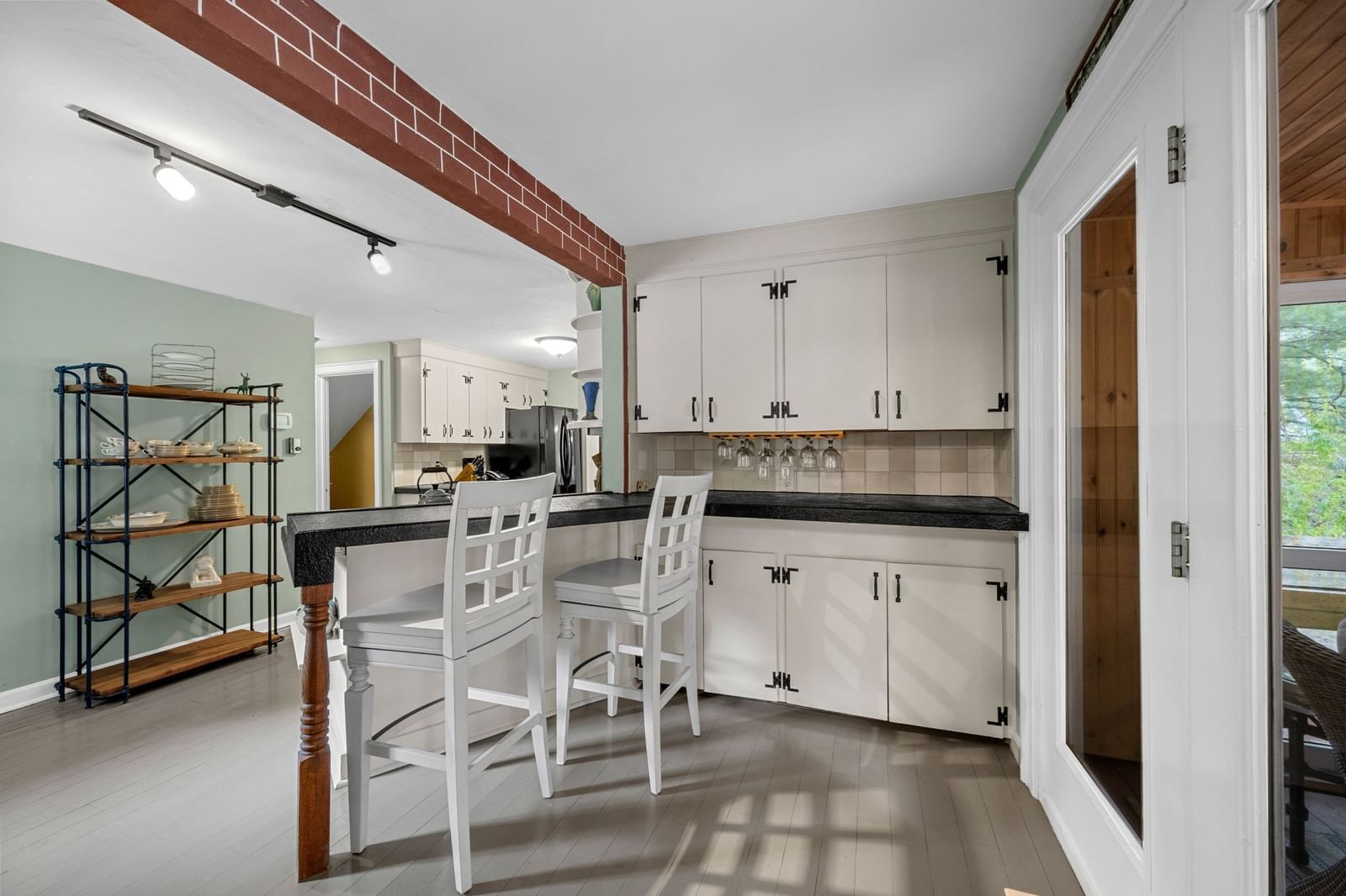 9 Wesquansett Rd Orleans — Photo 14 of 35