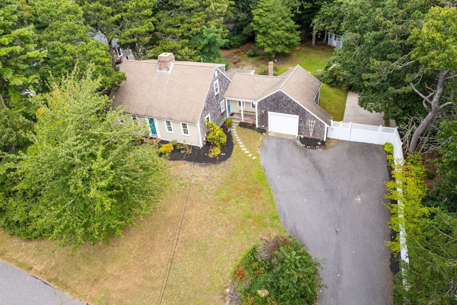 9 Wesquansett Rd Orleans — Photo 8 of 35