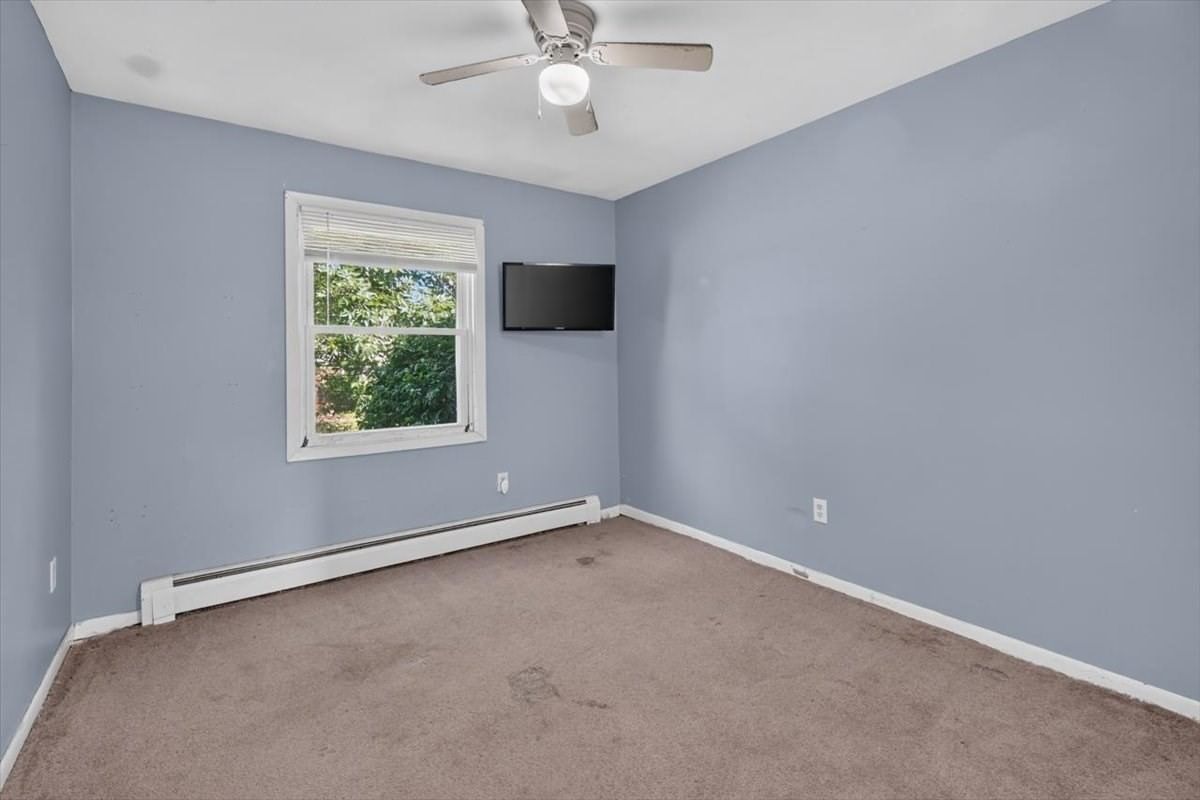 21 Timothy St Fairhaven — Photo 18 of 34