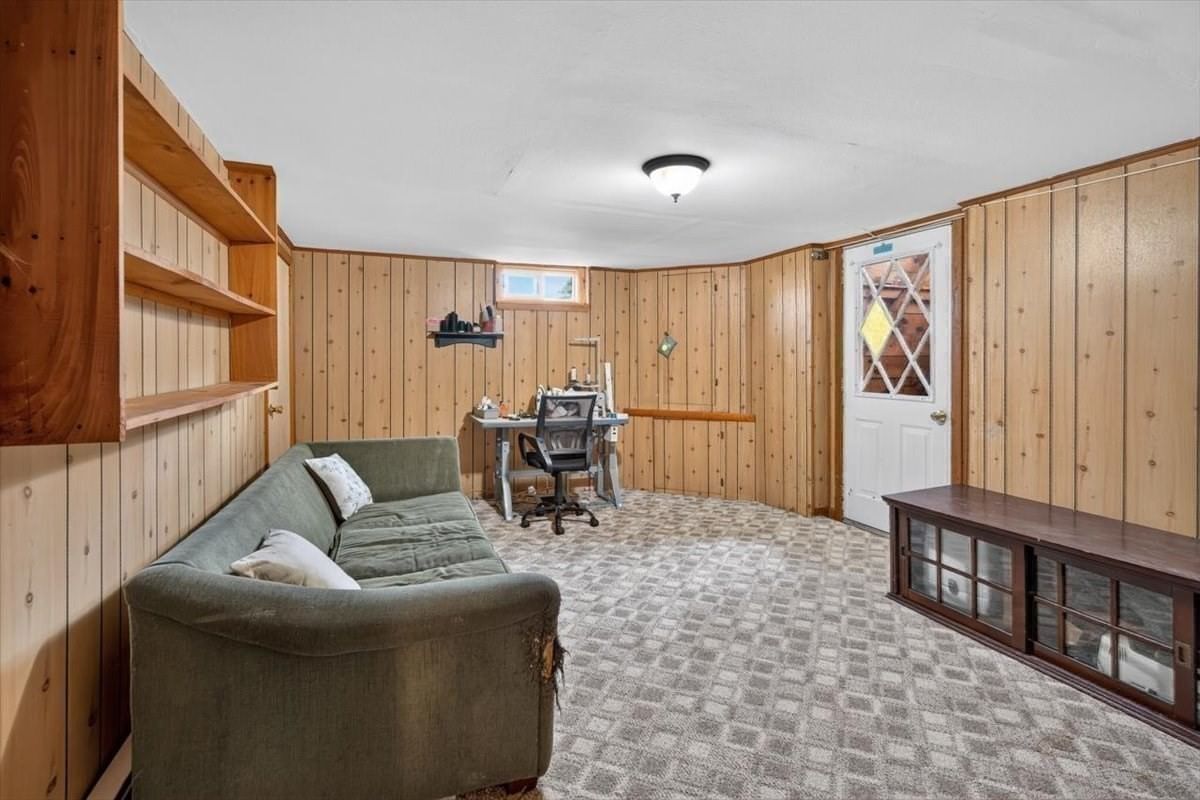 21 Timothy St Fairhaven — Photo 24 of 34