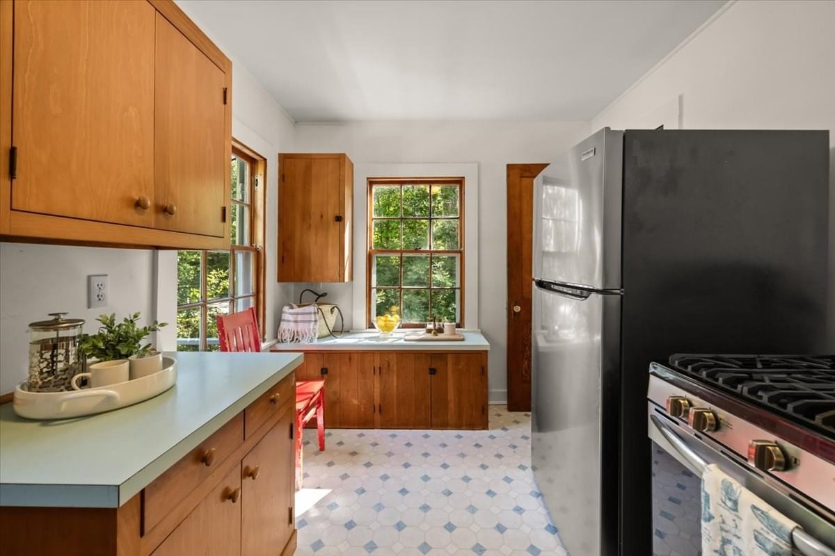 89 F R Lillie Falmouth — Photo 3 of 30