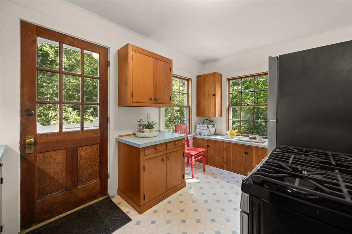 89 F R Lillie Falmouth — Photo 4 of 30