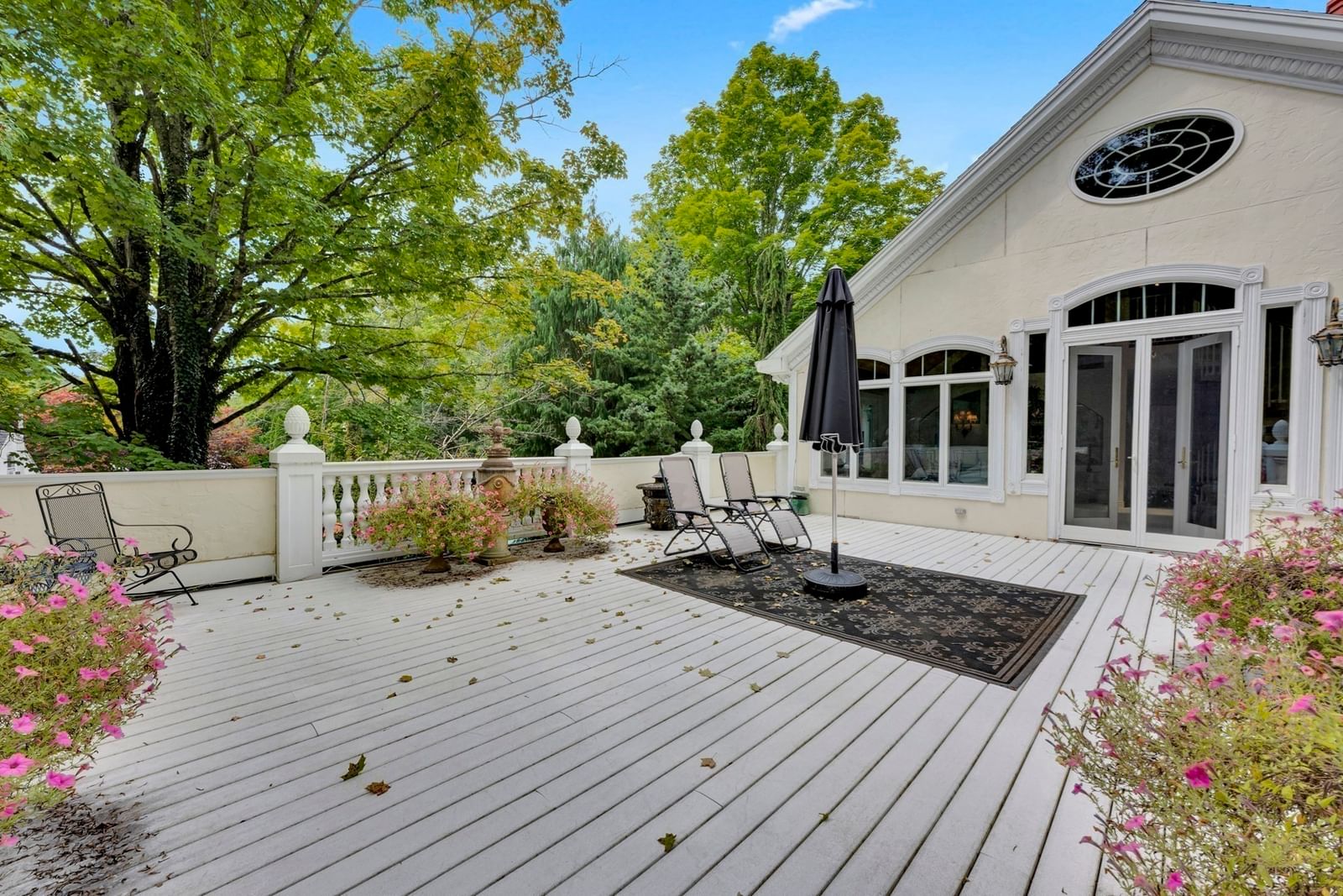 87 E Holland Brimfield Rd Brimfield — Photo 24 of 40