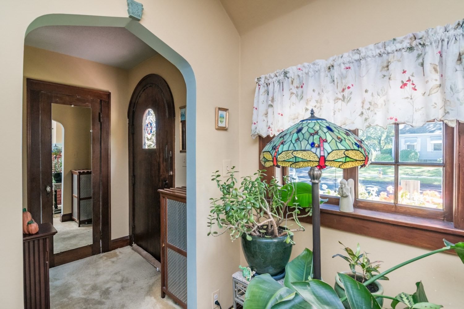 134 Eddywood St Springfield — Photo 4 of 31