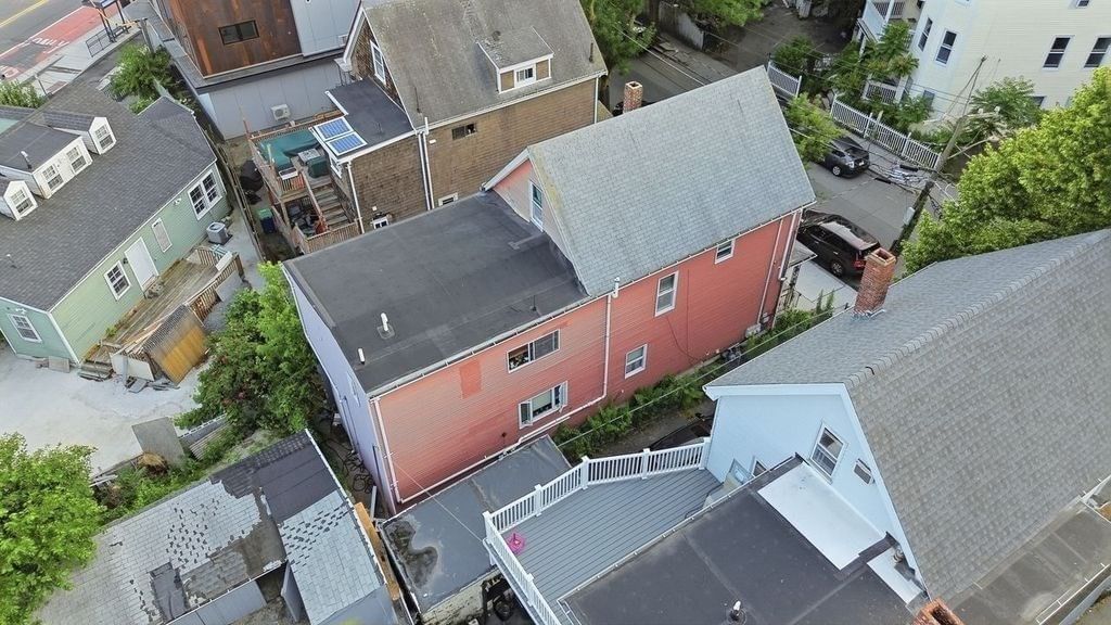 13 Knowlton St Somerville — Photo 40 of 42