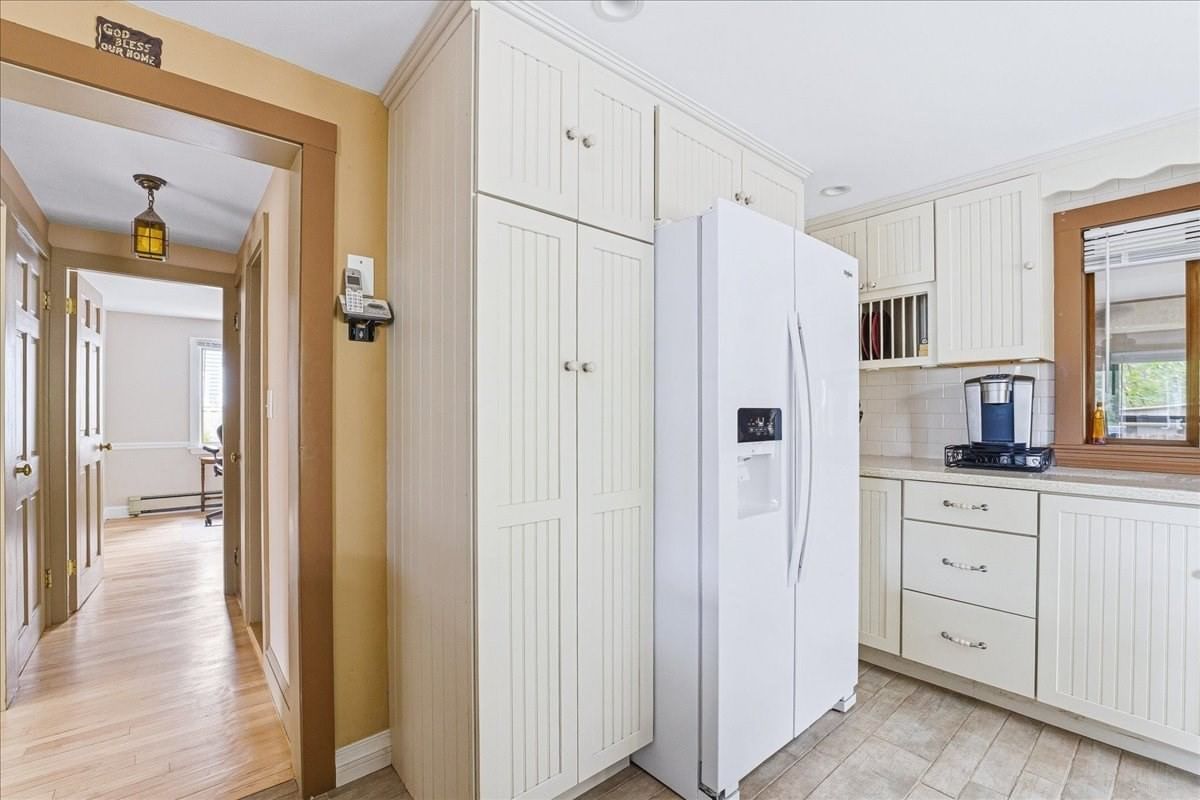 6 Ledgeville Ave Foxboro — Photo 8 of 30