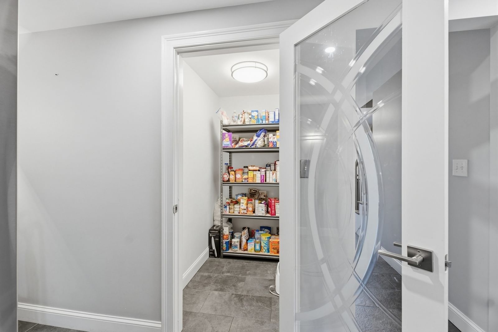 138 Walnut Douglas — Photo 10 of 42