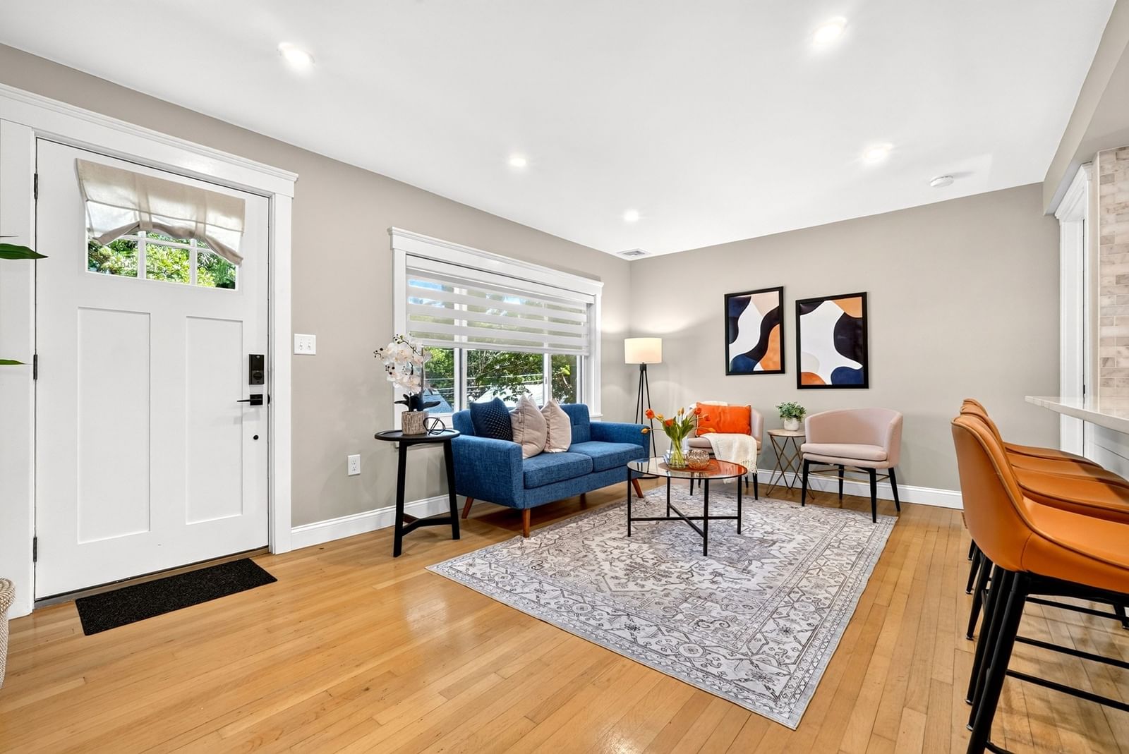 134 Washington St Melrose — Photo 3 of 36