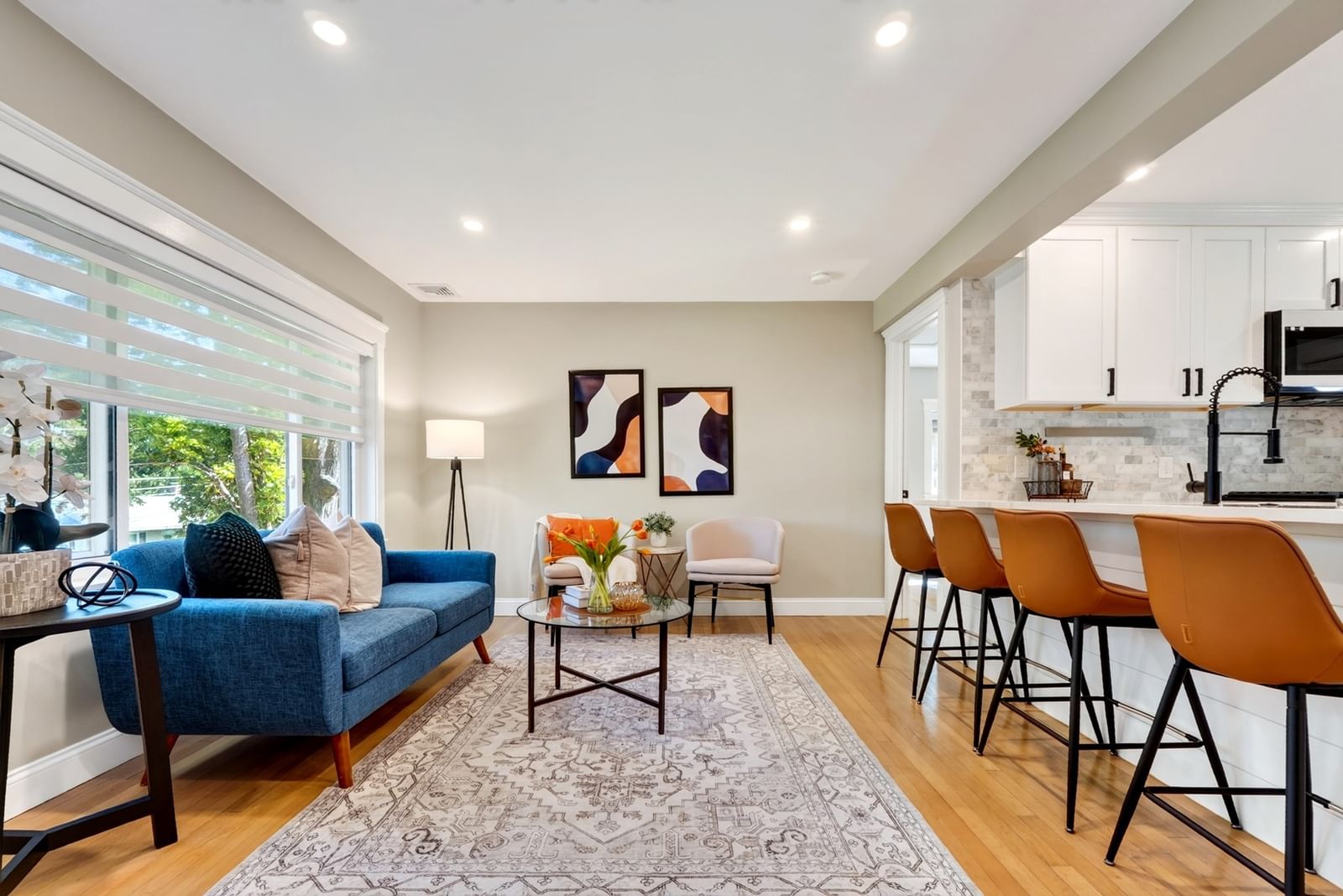 134 Washington St Melrose — Photo 4 of 36