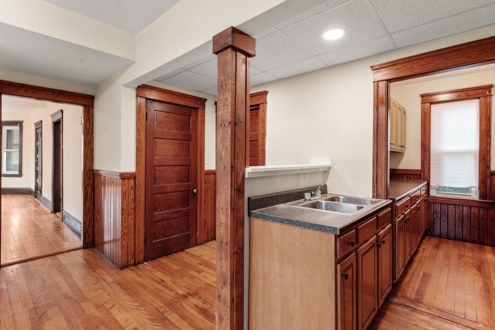 31 Chrome Street Worcester — Photo 6 of 40