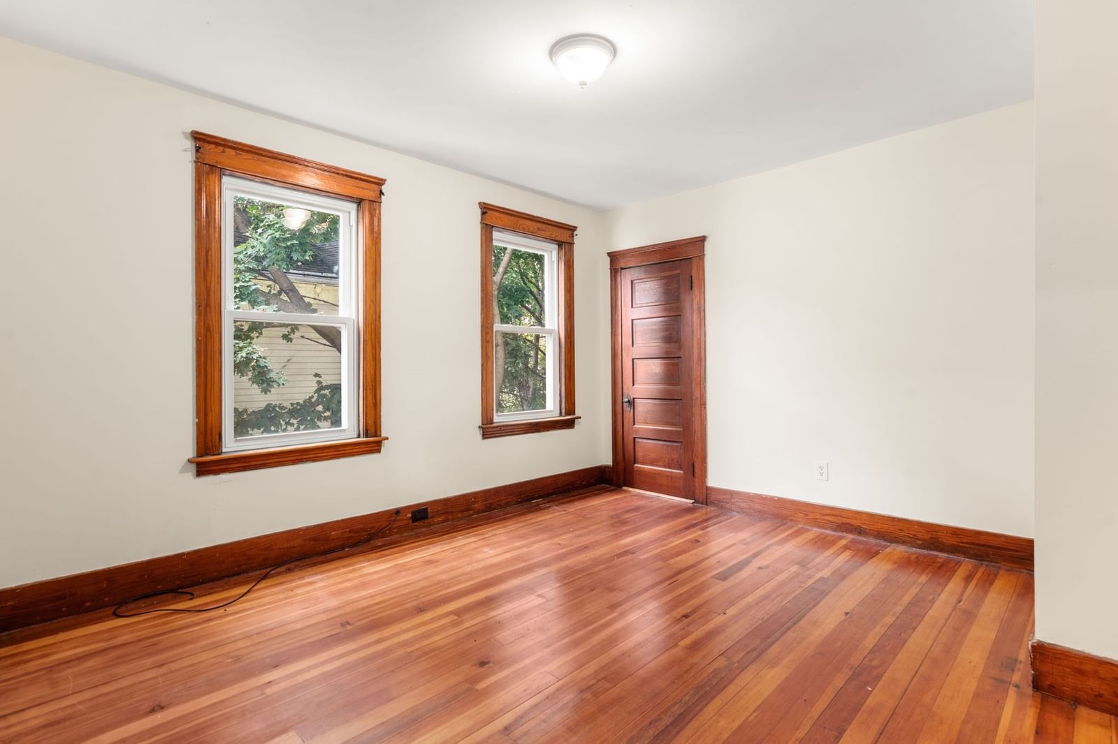 31 Chrome Street Worcester — Photo 9 of 40