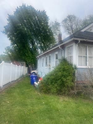 255 Neponset Valley Parkway Boston — Photo 3 of 18