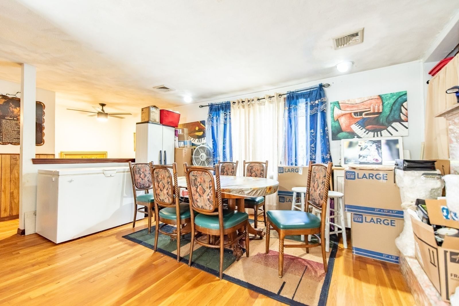336 Mendon Road North Attleboro — Photo 4 of 34