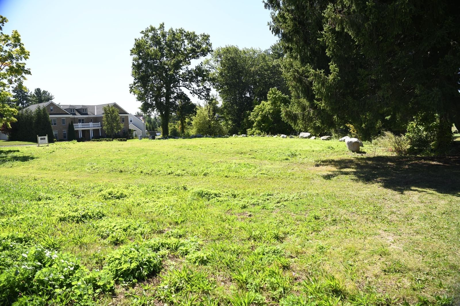 8 Taylor Terrace Lynnfield — Photo 4 of 10