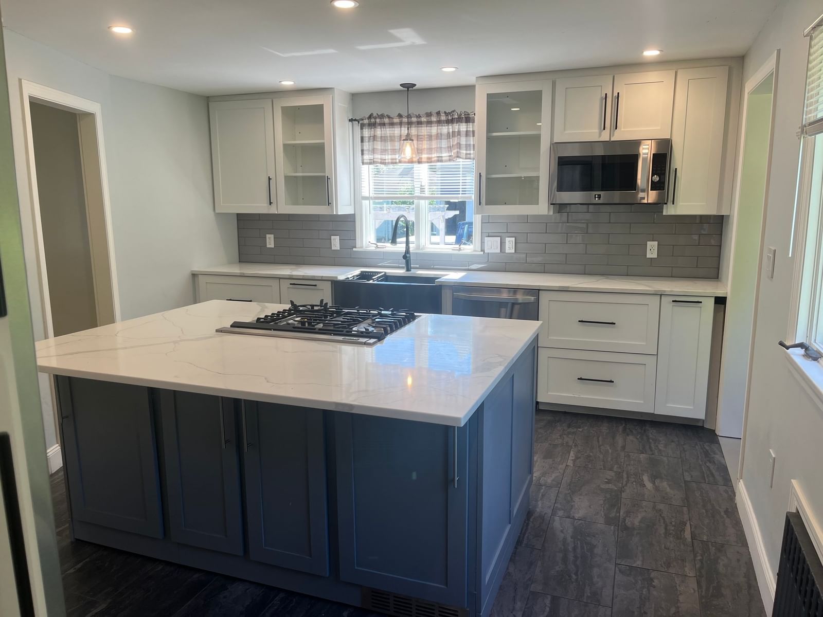 19 Montello Middleboro — Photo 3 of 41