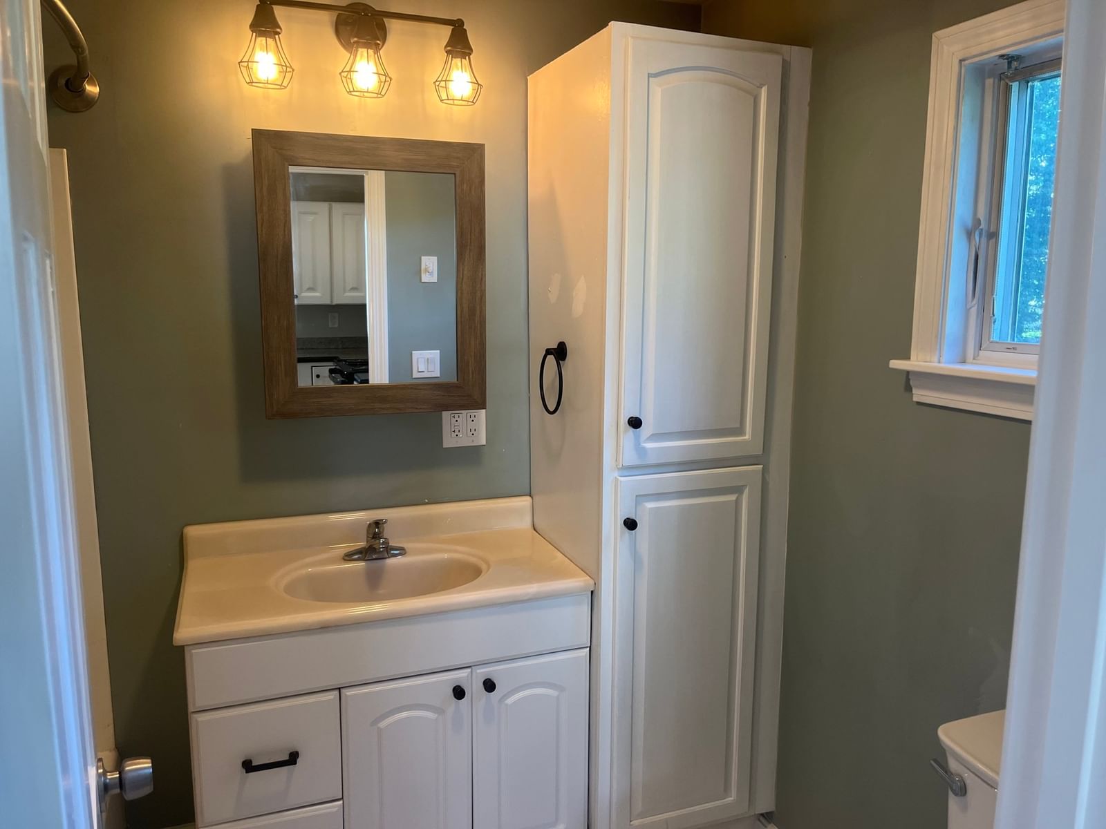 19 Montello Middleboro — Photo 33 of 41