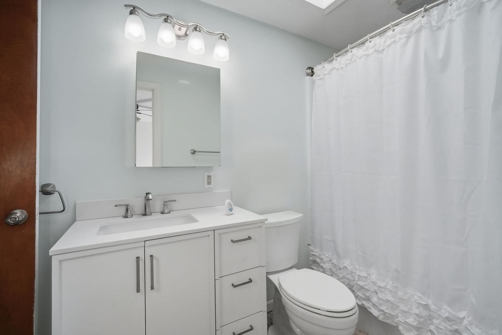 65 Lake George Drive Wales — Photo 7 of 42