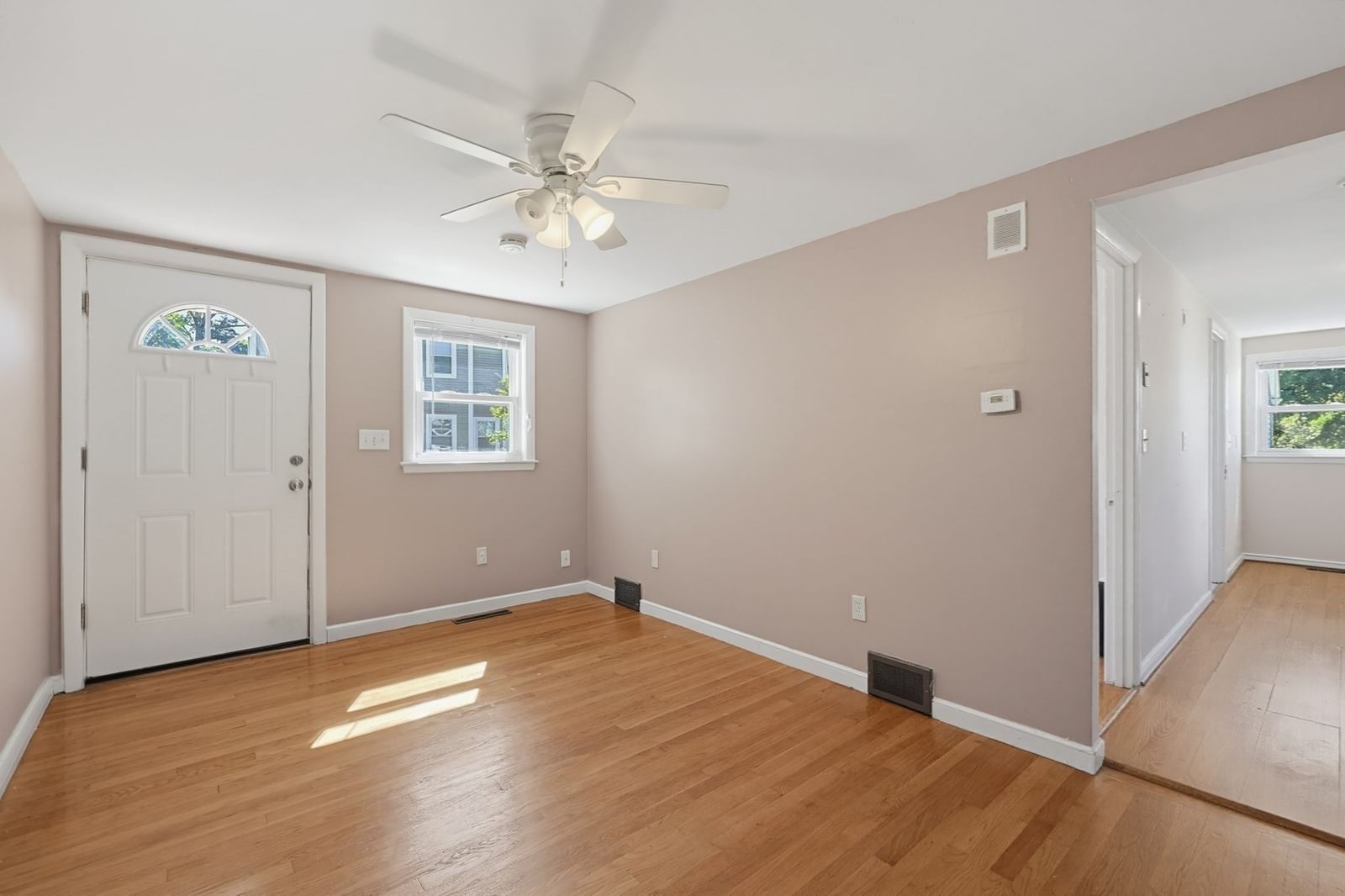 28 Monroe St Norwood — Photo 23 of 42