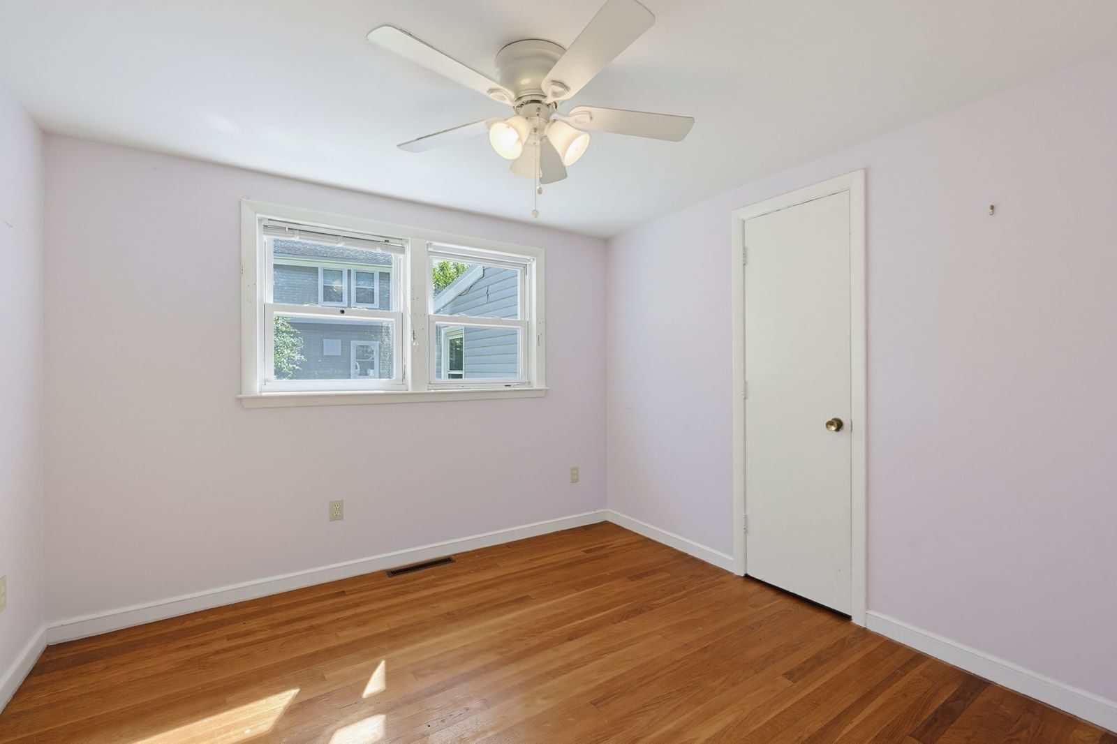 28 Monroe St Norwood — Photo 33 of 42