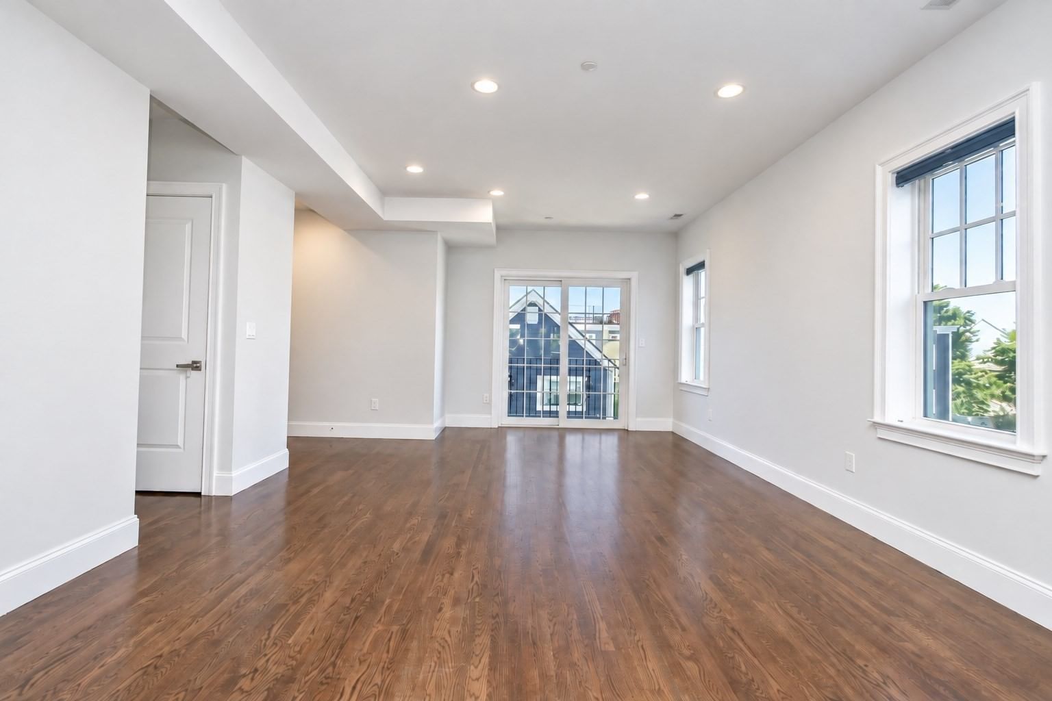 141 W 6th St #3 Boston — Photo 10 of 42