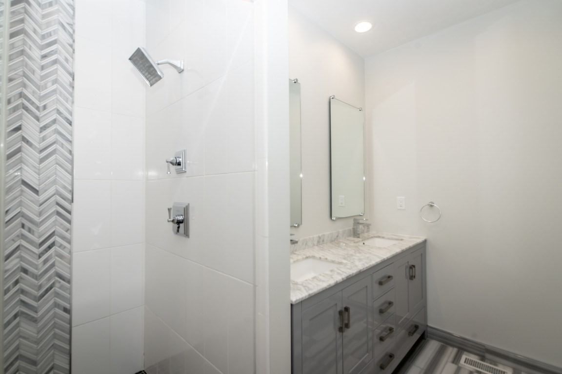 141 W 6th St #3 Boston — Photo 21 of 42