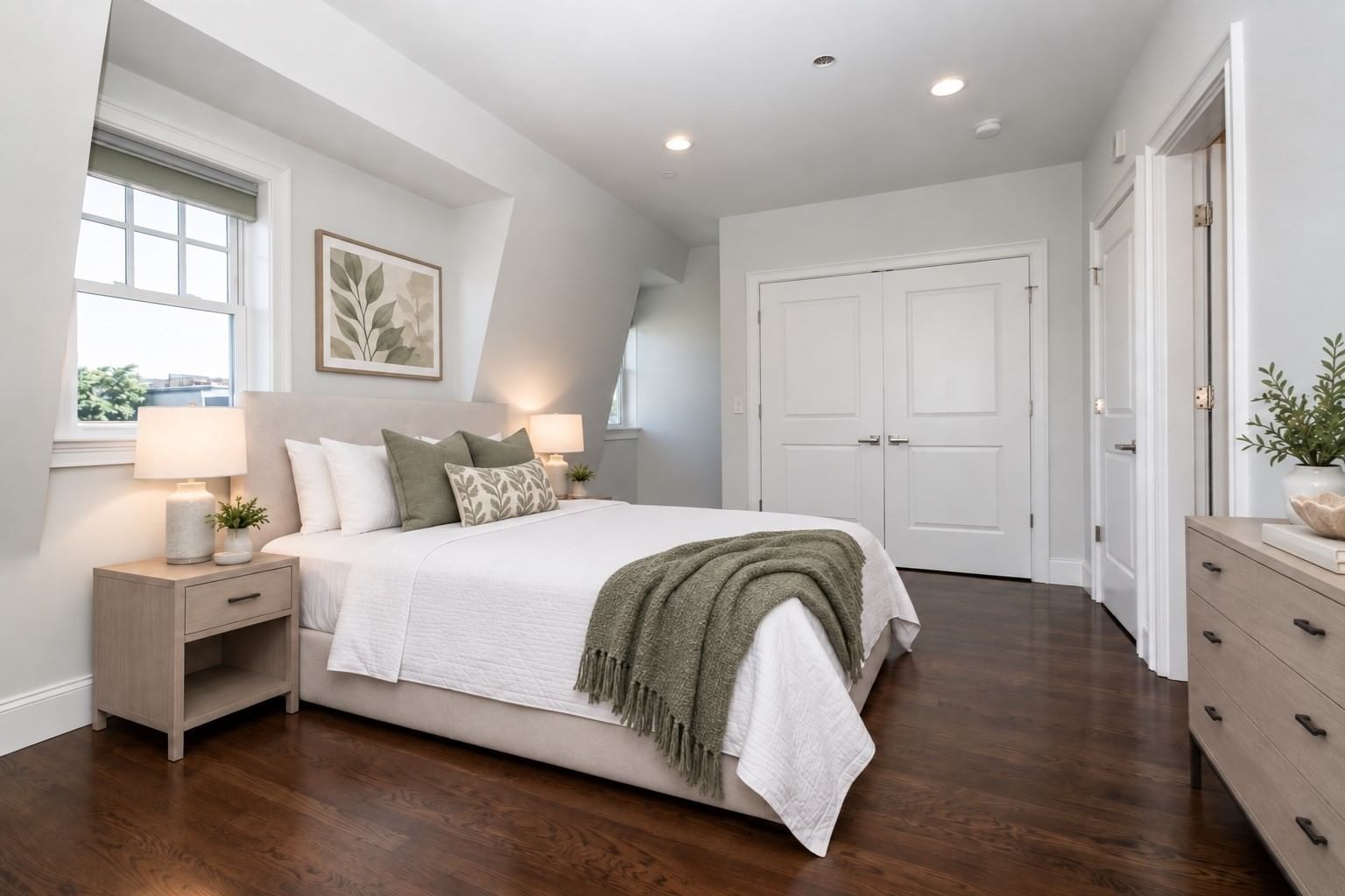 141 W 6th St #3 Boston — Photo 22 of 42