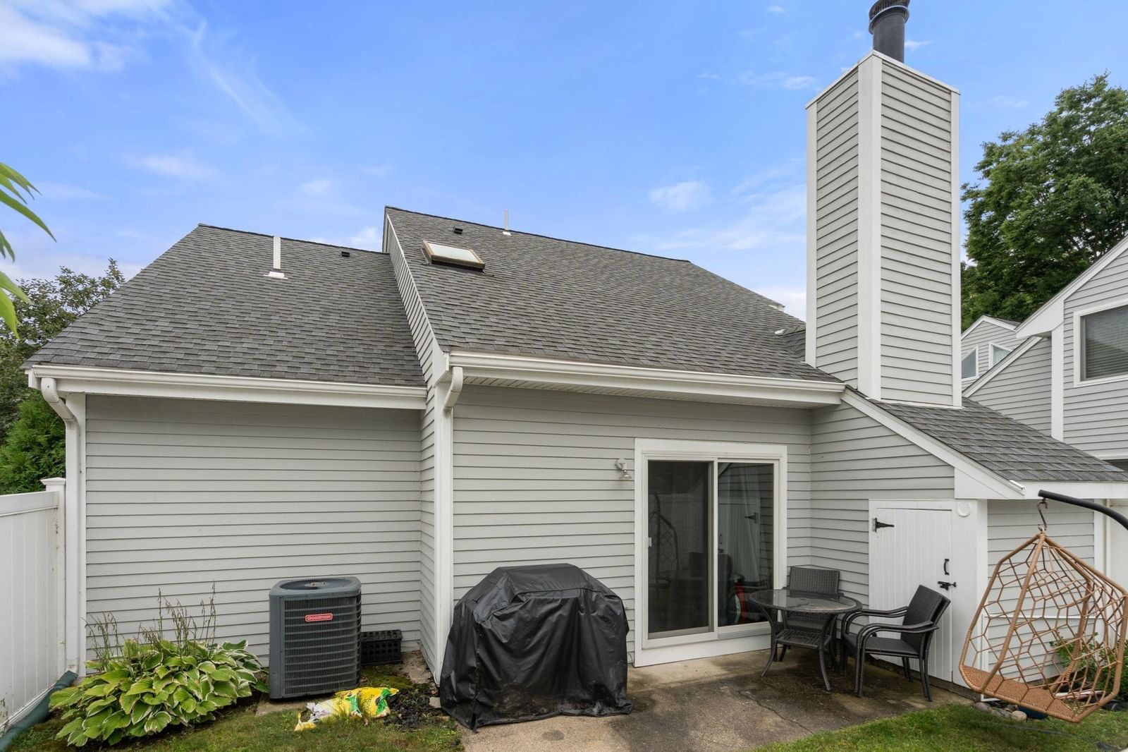 207 Lake St #77 Weymouth — Photo 3 of 21