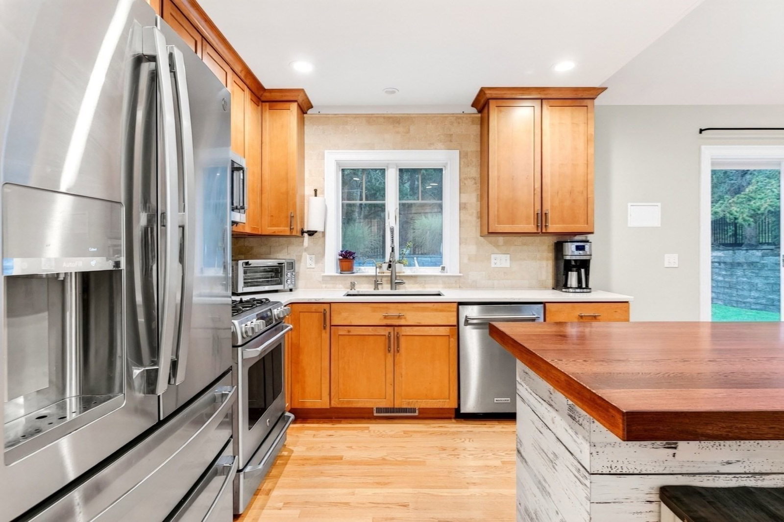 276 Pheasant Hill Cir Barnstable — Photo 18 of 39