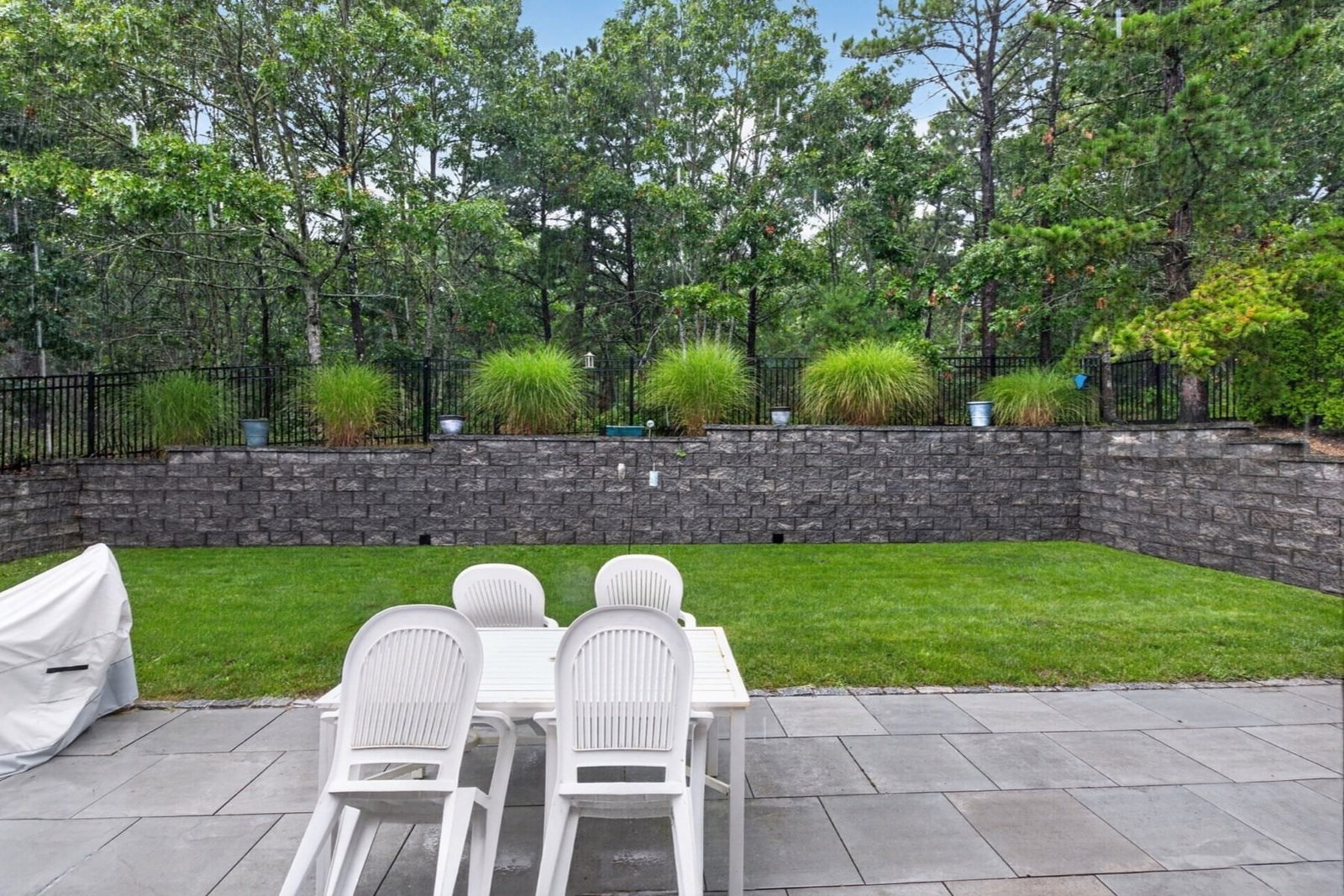 276 Pheasant Hill Cir Barnstable — Photo 5 of 39