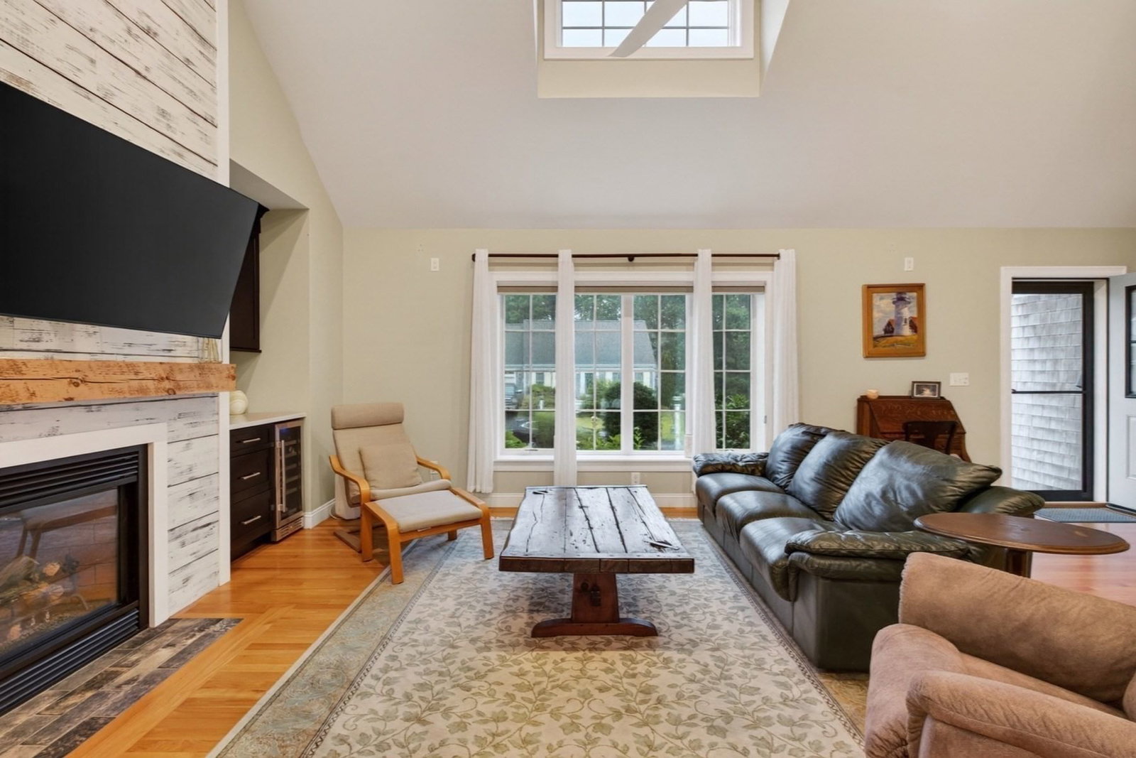 276 Pheasant Hill Cir Barnstable — Photo 6 of 39