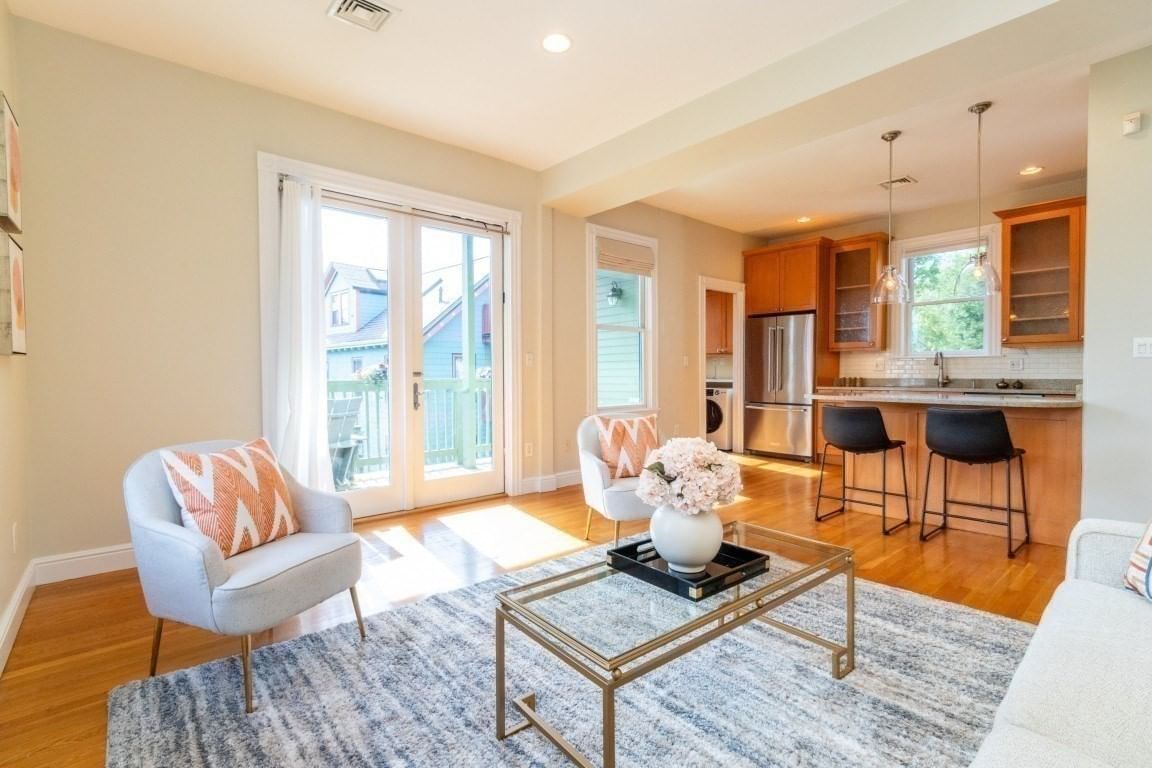 111 Sheridan St #2 Boston — Photo 8 of 23