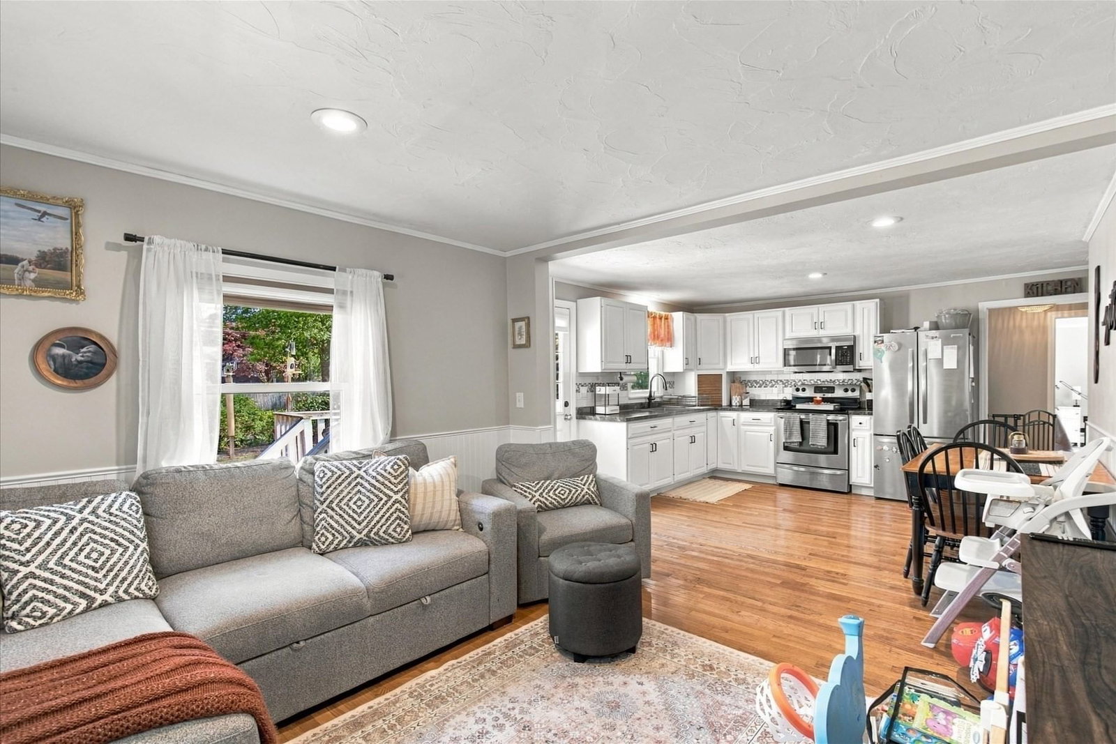 15 Summer St Wareham — Photo 10 of 39