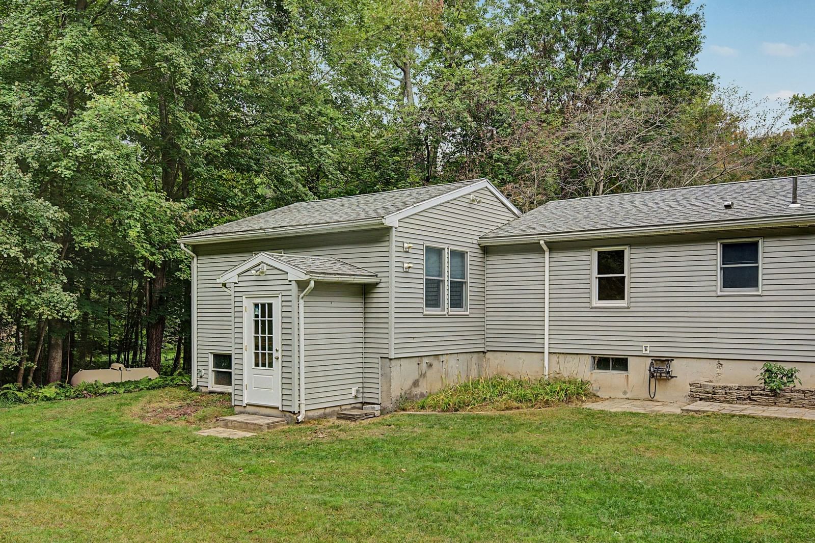 50 Deepwoods Dr. Amherst — Photo 34 of 42
