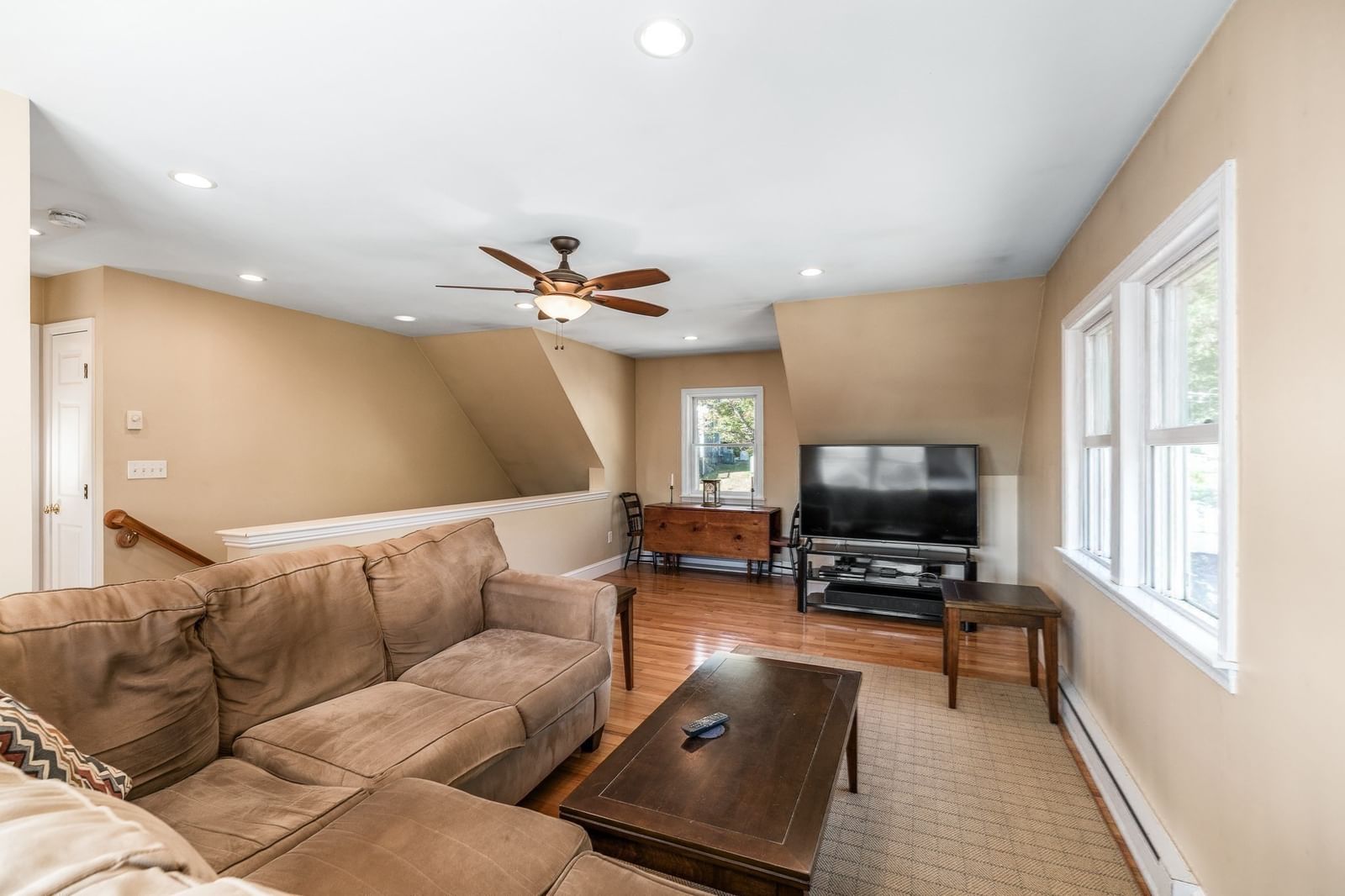 2 Hunter Road Gloucester — Photo 15 of 25