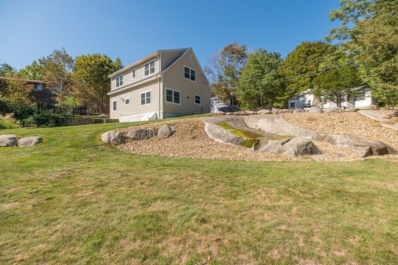 2 Hunter Road Gloucester — Photo 5 of 25
