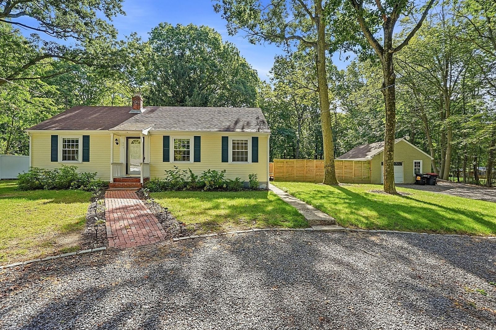 547 Tremont St Rehoboth — Photo 36 of 41