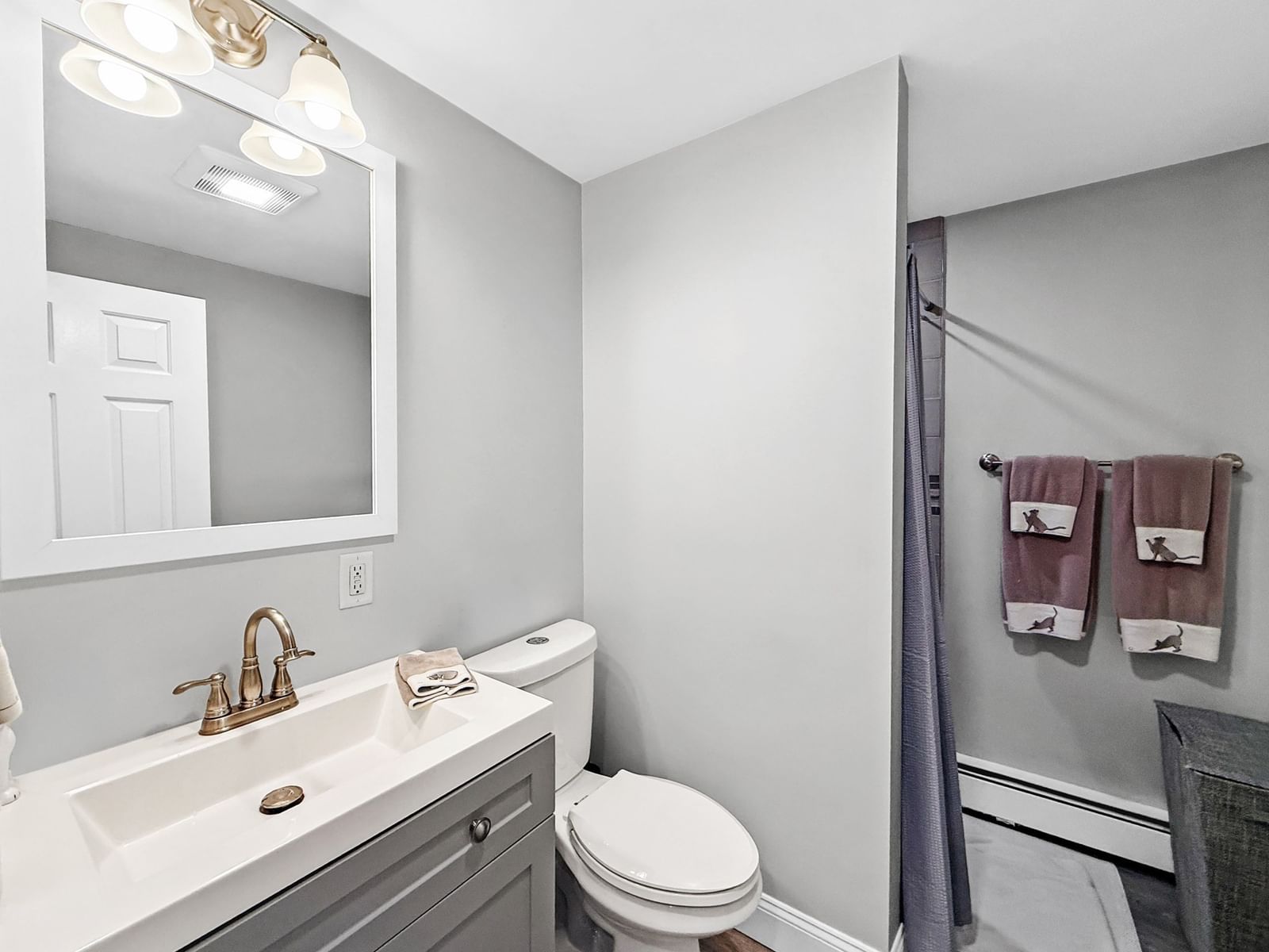 59 Maplewood Rd Lynn — Photo 16 of 42
