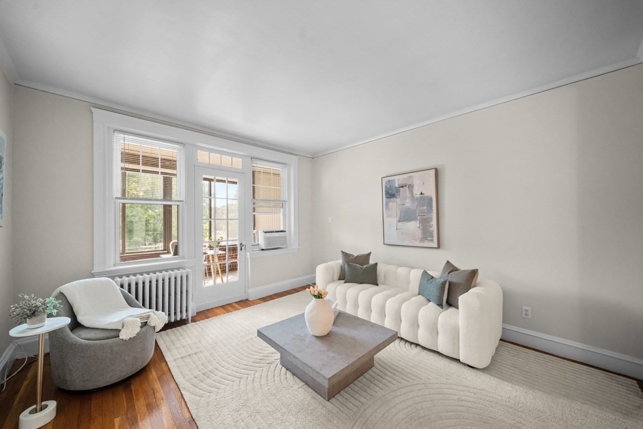 2039 Commonwealth Ave #12A Boston — Photo 16 of 34