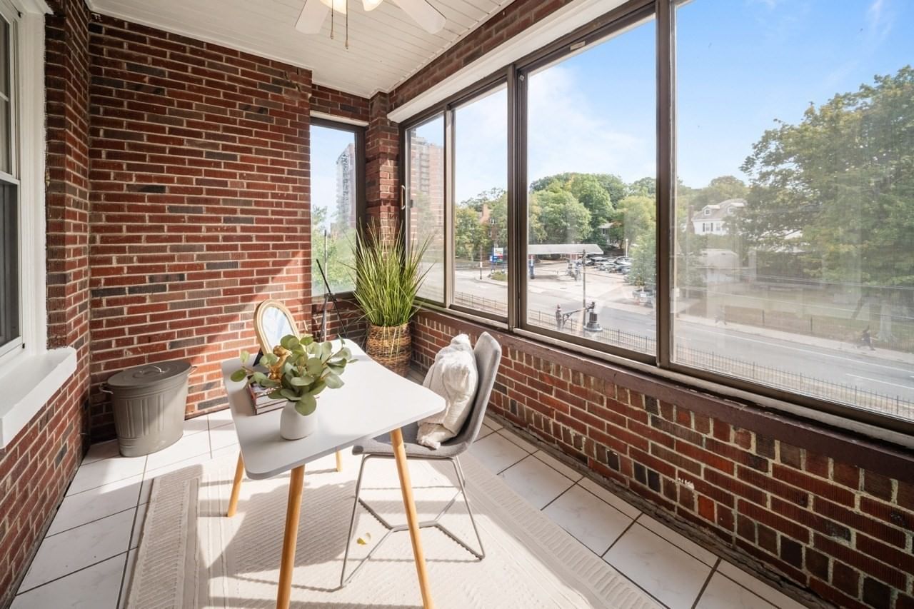 2039 Commonwealth Ave #12A Boston — Photo 19 of 34