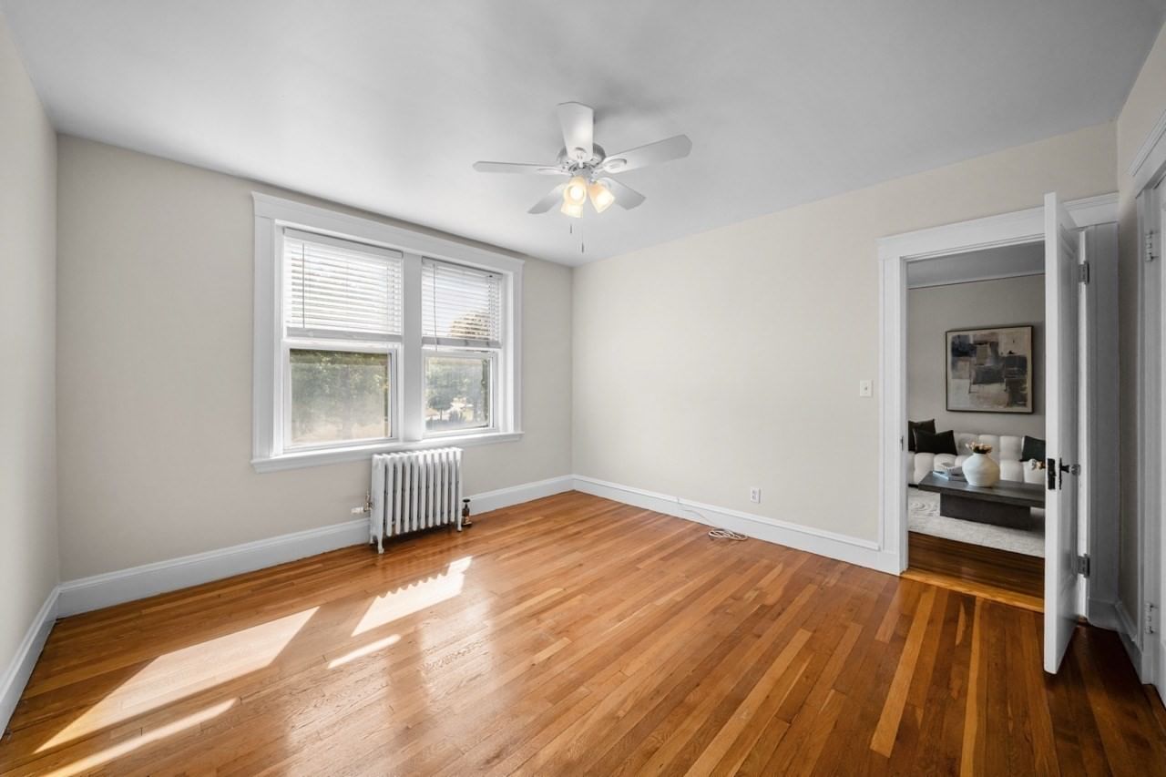 2039 Commonwealth Ave #12A Boston — Photo 23 of 34