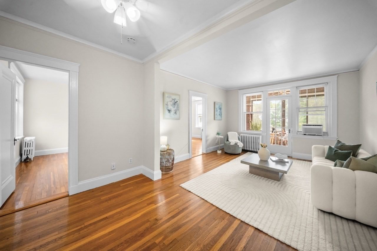 2039 Commonwealth Ave #12A Boston — Photo 28 of 34