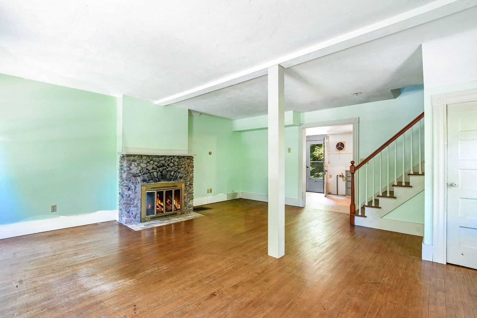 46 County Road Falmouth — Photo 12 of 34