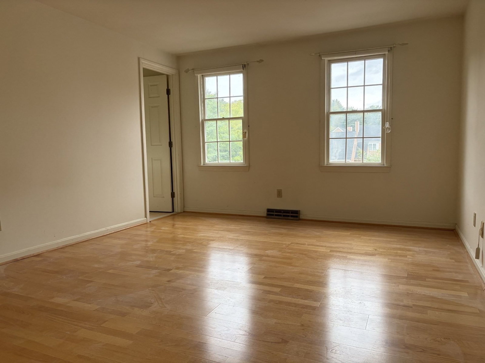 163 Whittier Meadows Drive #163 Amesbury — Photo 12 of 20