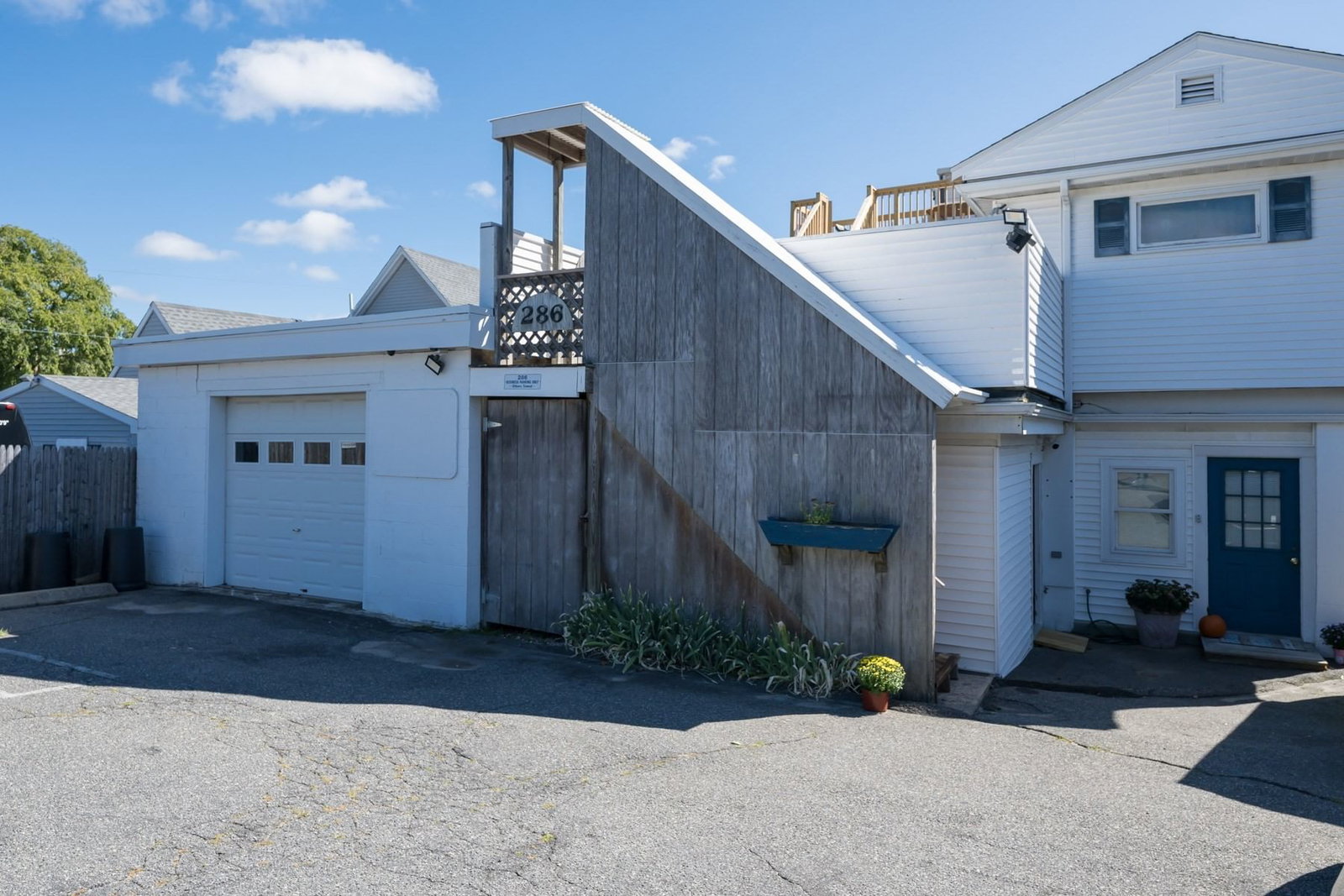 286 Teaticket Highway Falmouth — Photo 3 of 27