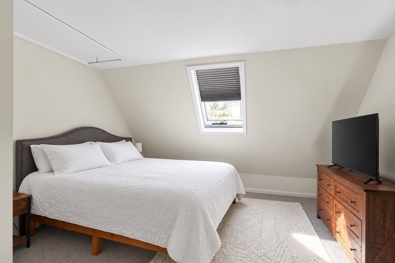 4 Farm Way Edgartown — Photo 21 of 22