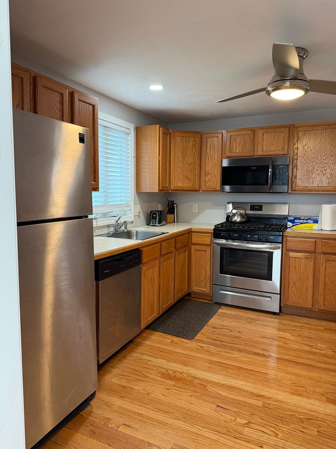 25 Ridlon Rd Boston — Photo 1 of 40