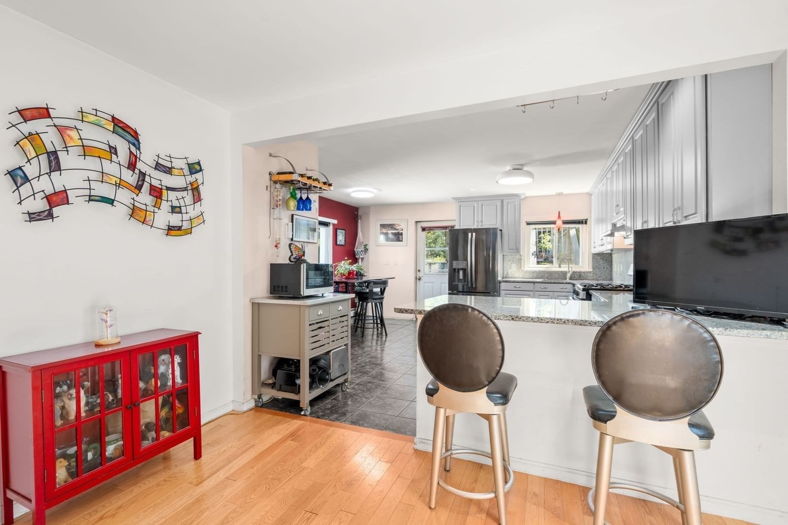 17 Cobb Street Medford — Photo 5 of 22