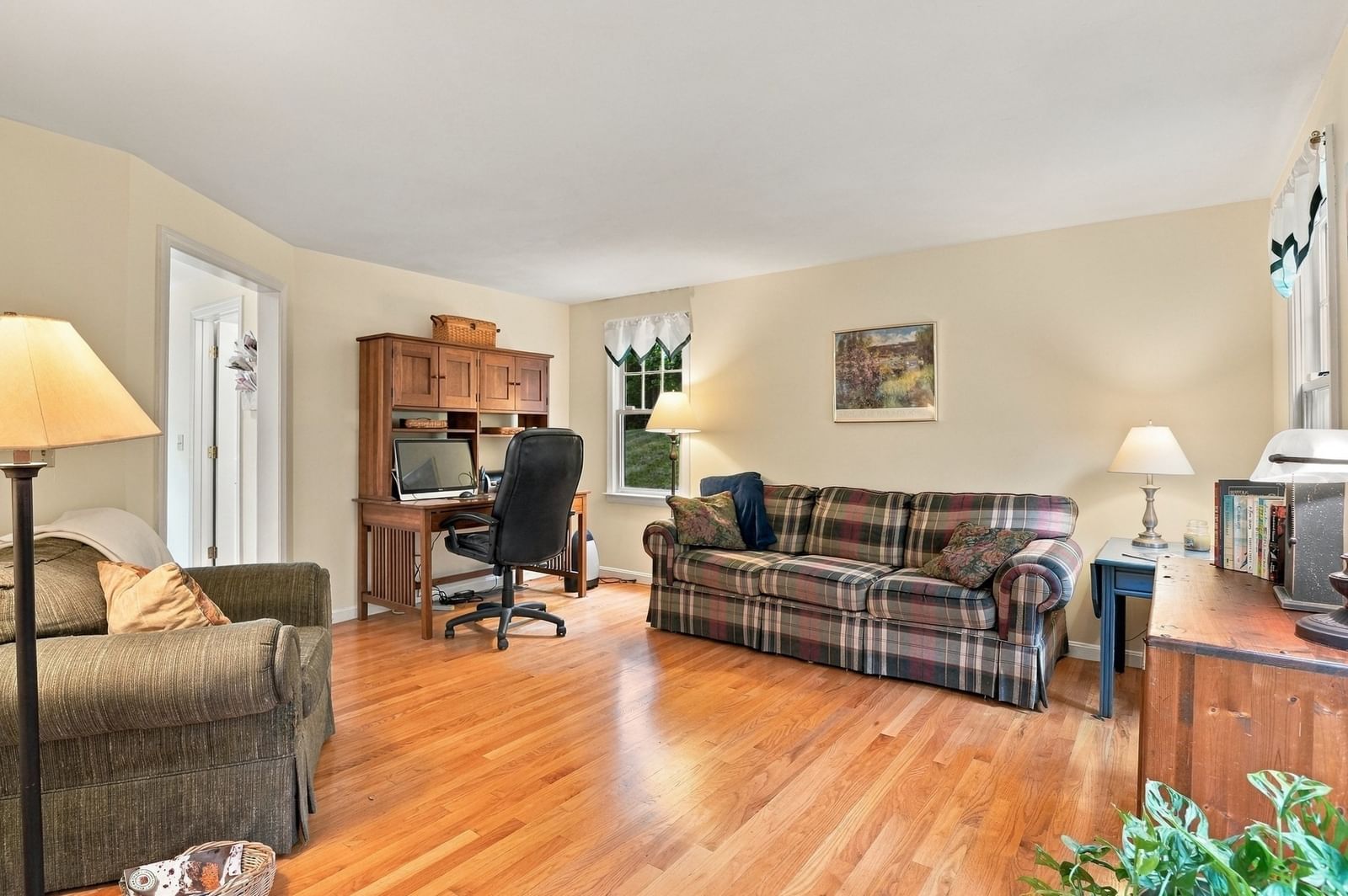 7 Trout Brook Way Shirley — Photo 16 of 40